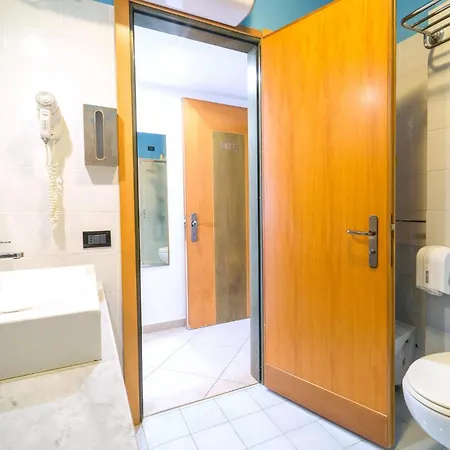 Mono 2 Апартаменты *